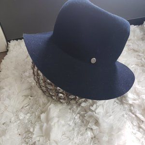 New Rag & Bone hat  S international  in navy